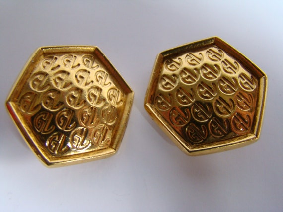 Guy Laroche Earrings