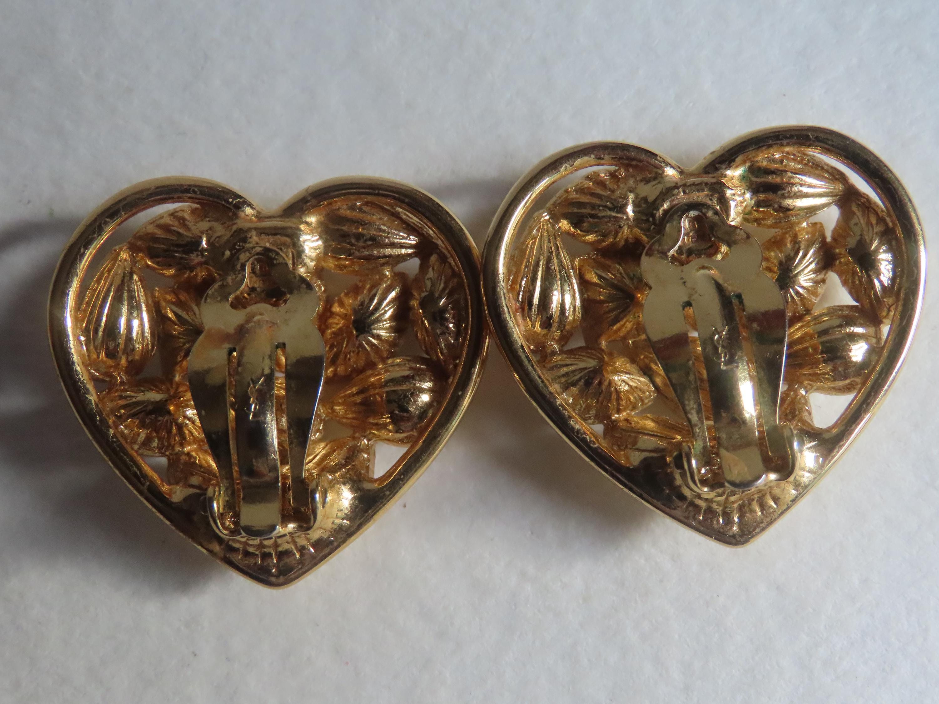 YSL イヴ・サンローランのハート型イヤリング - Etsy 日本