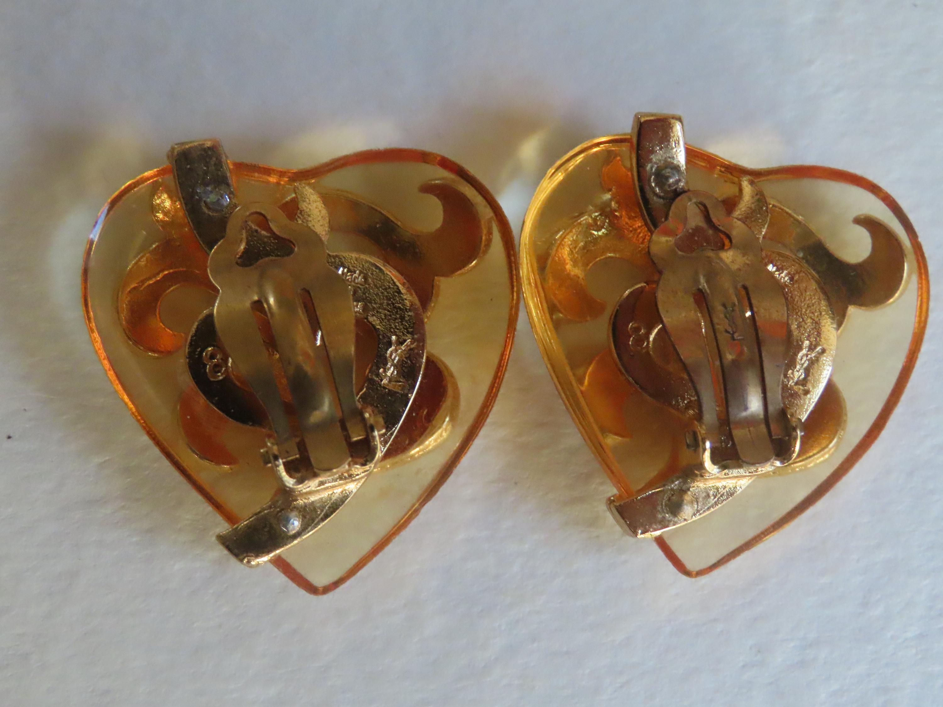 YSL イヴ・サンローランのハート型イヤリング - Etsy 日本