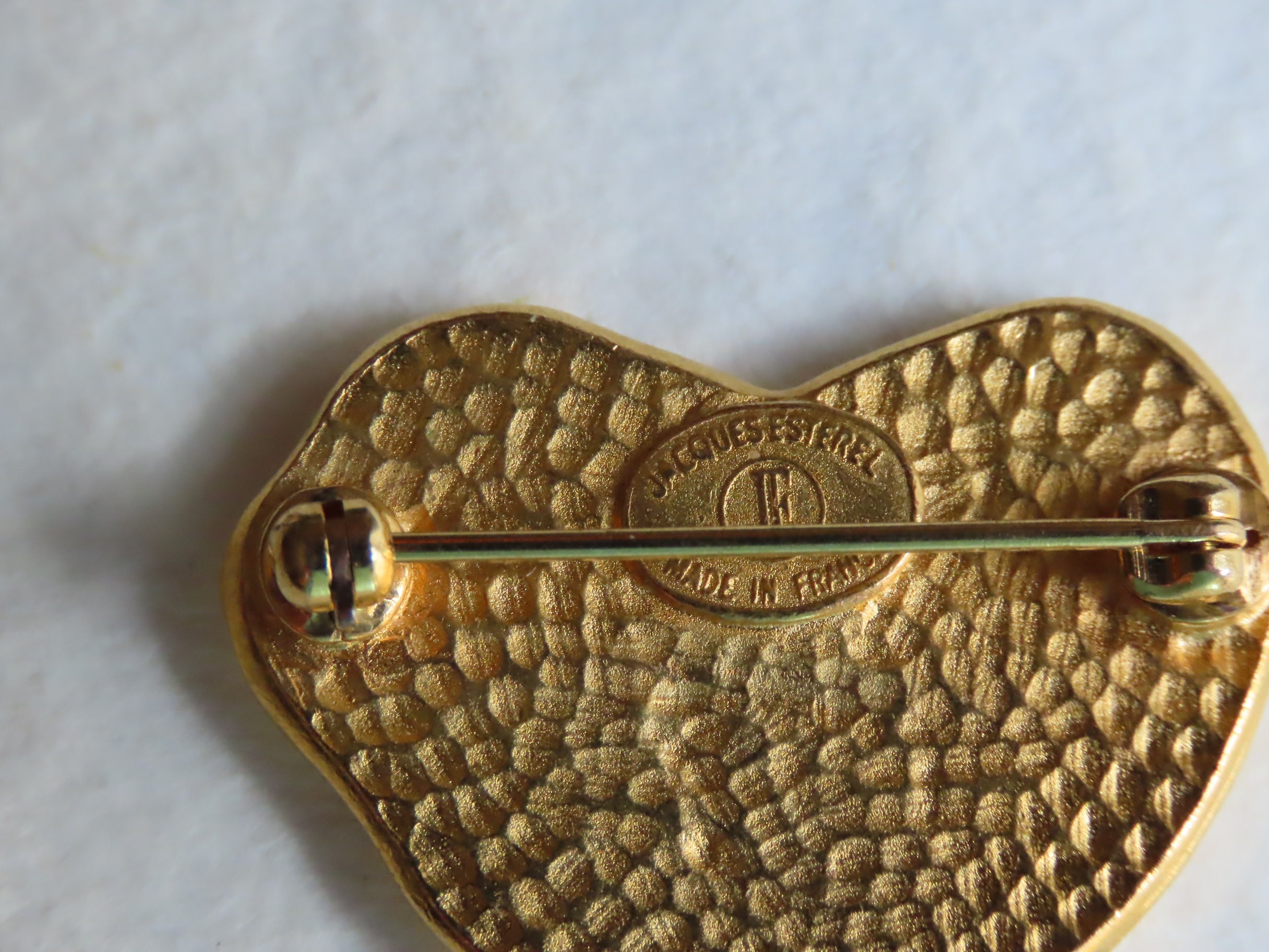 Broche Vintage Jacques Esterel – Occasion En Parfait état