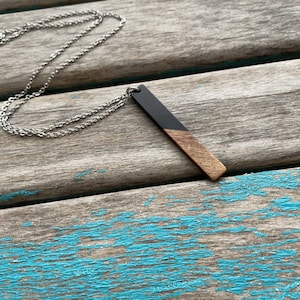 Long Wood and Black Pendant Necklace