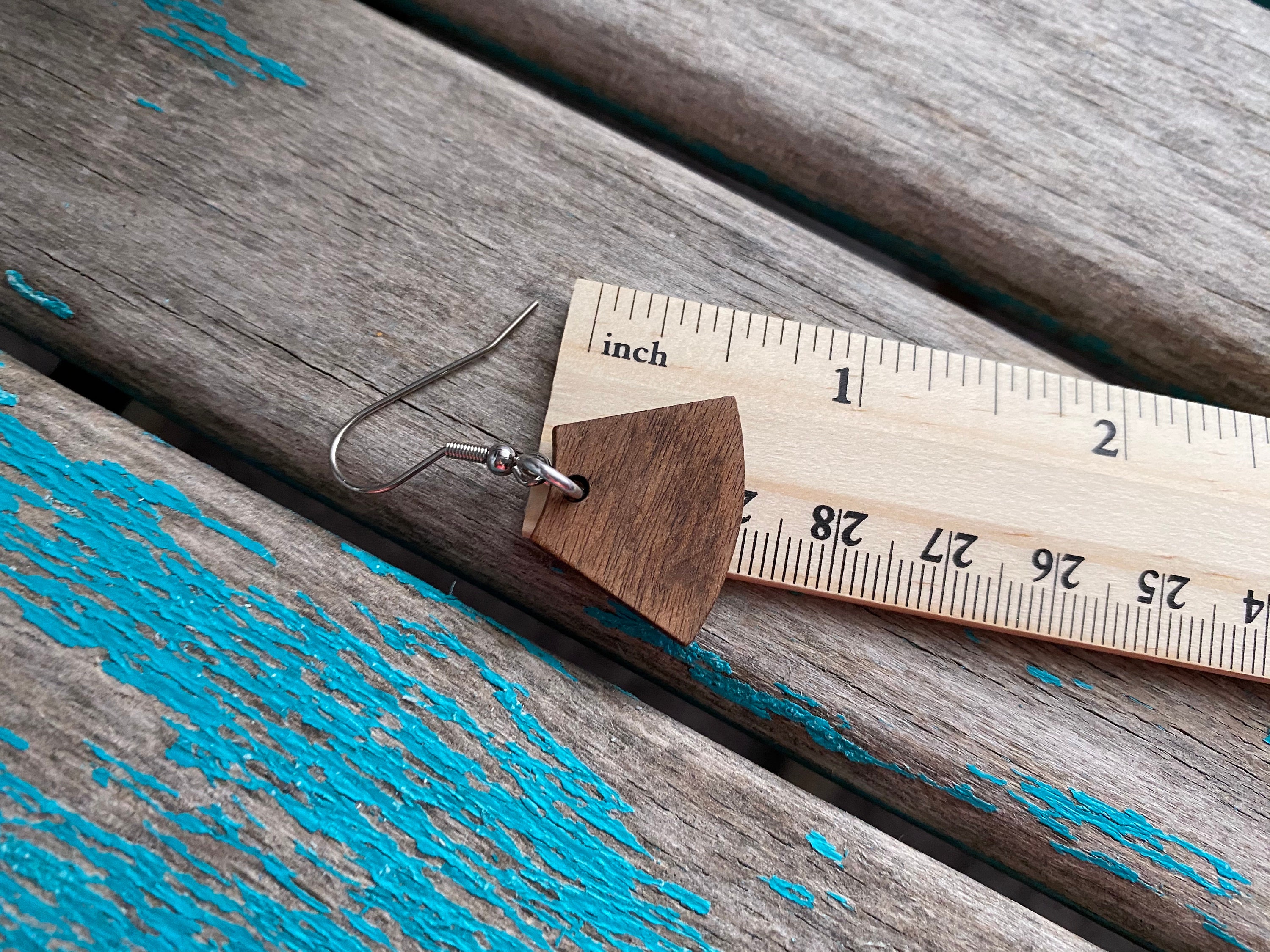 Boucles D'oreilles En Bois Artisanales Forme éventail - Neuf Sans Emballage, Fermoir Clous