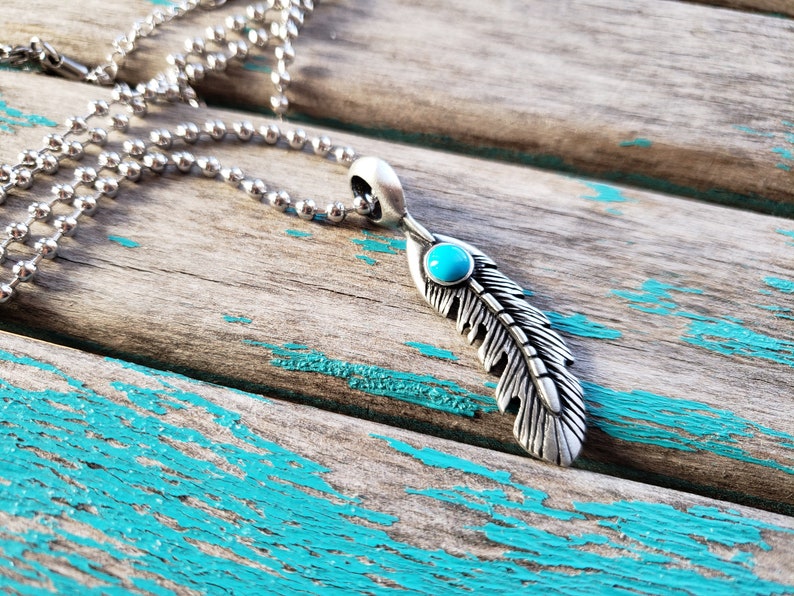 Men/'s Necklace with Feather Charm on Chain of your choice Men/'s Feather Necklace