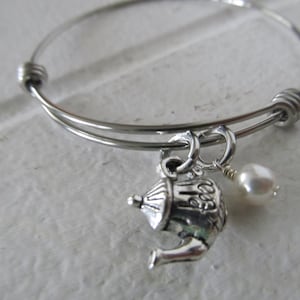 Tea Pot Charm Bracelet- Adjustable Bangle Bracelet with Tea Pot Charm, and accent bead in your choice of colors