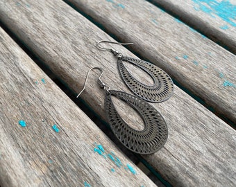 Black Earrings - Detailed Teardrop- Unique, and Lightweight Earrings