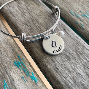Niece Bracelet- Hand-Stamped &quot;niece&quot; Bracelet with an accent bead in your choice of colors- Gift for Niece