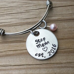 Step Mom Bangle Bracelet: Hand-Stamped Aluminum Charm, Birthstone Bead