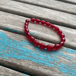 Red Glass Beaded Stretchy Bracelet