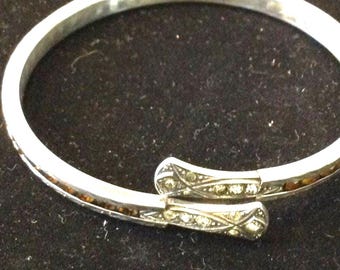 VTG 1950's Bangle Diamond-like Rhinestones and Amber stones Art Deco Sexy Classy