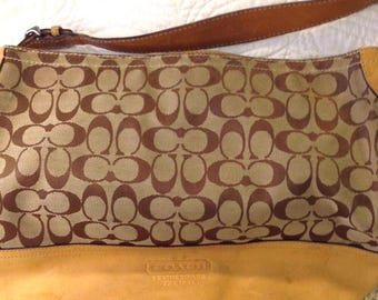 VTG 2005 Coach Iconic "C" Monogram Signature Tote/Shoulder bag canvas Leather