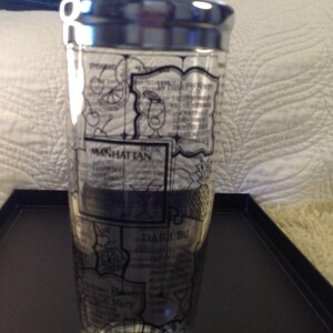 VTG Irvin Ware Cocktail Shaker Chrome Lid iconic Black Print Mid-Century Barware