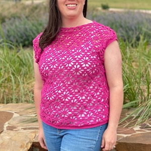 Digital Crochet Pattern for a Women's Lace Summer Top With Cap Sleeves