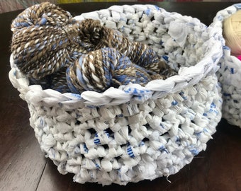 Digital Crochet Pattern for a Storage Basket Made With Plarn From Plastic Bags