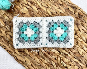 Digital Crochet Pattern for a Granny Square Zipper Pouch