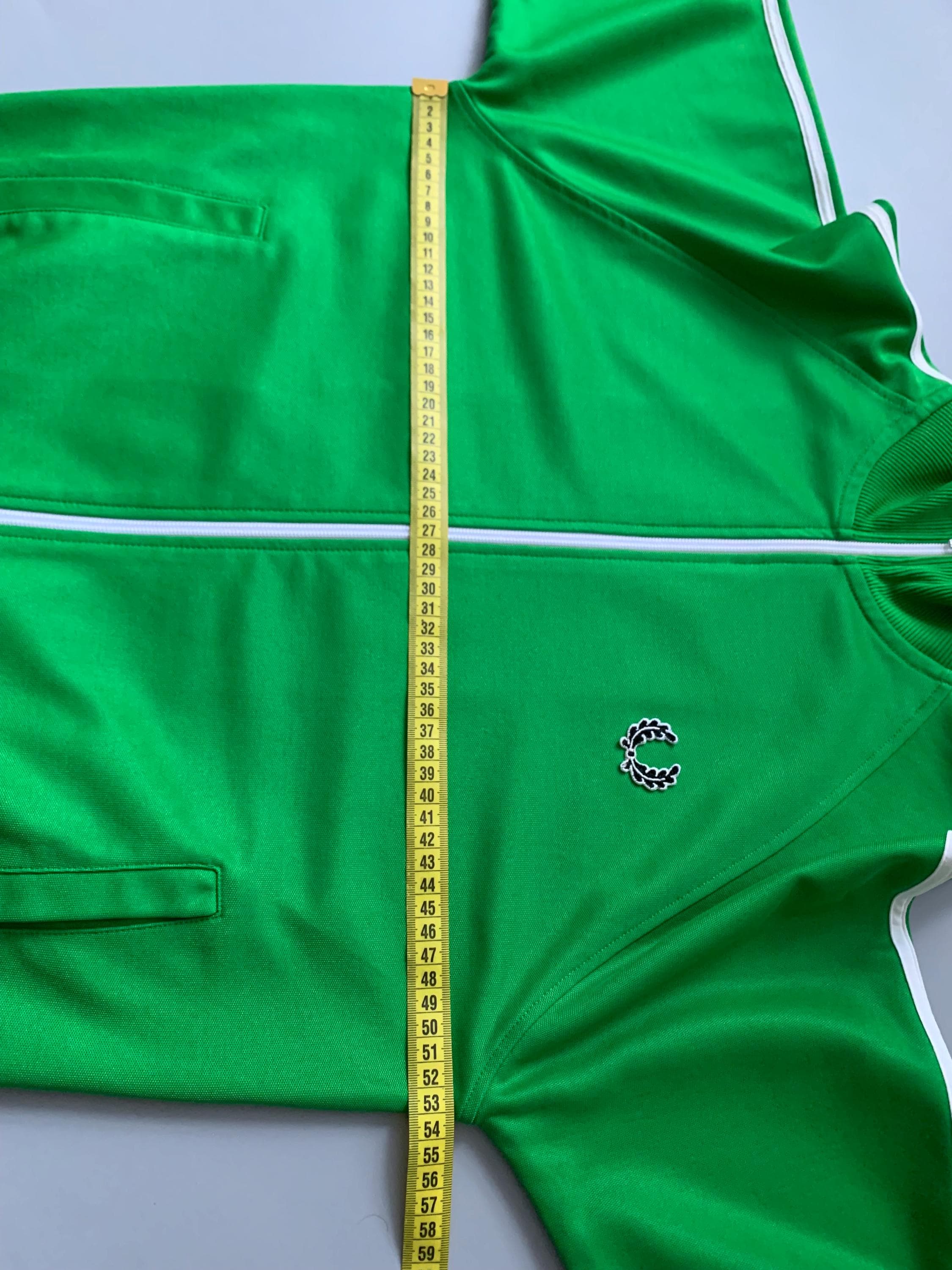 FRED PERRY グリーン ジップアップジャケット L 即決値引きします！ FRED PERRY グリーン ジップアップジャケット L 即決値引きします