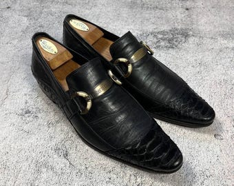 Zapatos casuales vintage Roberto Cavalli Italy de piel negra con relieve de serpiente para hombre, talla 41.5