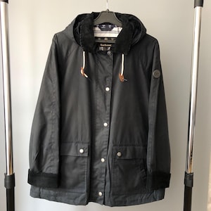 Barbour Rief Wax Jacket Navy Blue Size UK 14 / US 10 / EU 40