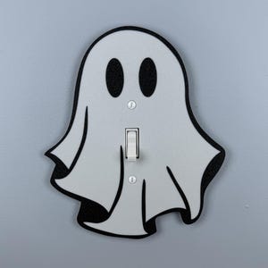 Ghost Light Switch Cover Plate | Wall Plate | Spooky decor | Halloween Decor | Pumpkin decor |