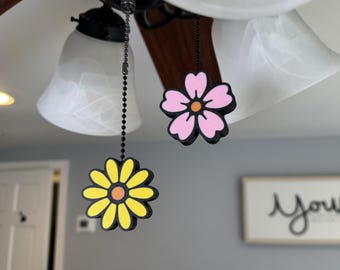 Flower Fan Pull | Floral Room Decor | Nursery Gift Idea | Flower Pull Charms | Flower Love | Flower Decor | Cute Room Decor | Garden Lovers