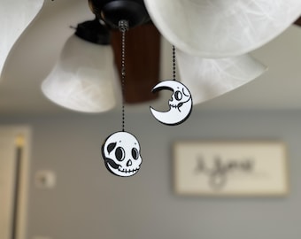 Halloween Fan Pull | Spooky Room Decor | Ghostly Pull Charms |  Skull Decor |Scary Room Decor | Gothic Room Decor