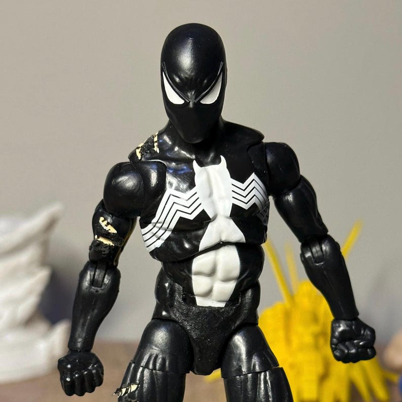 Symbiote SpiderMan Black Suit Headsculpt for 1/12 Spider-Man Figures image 1