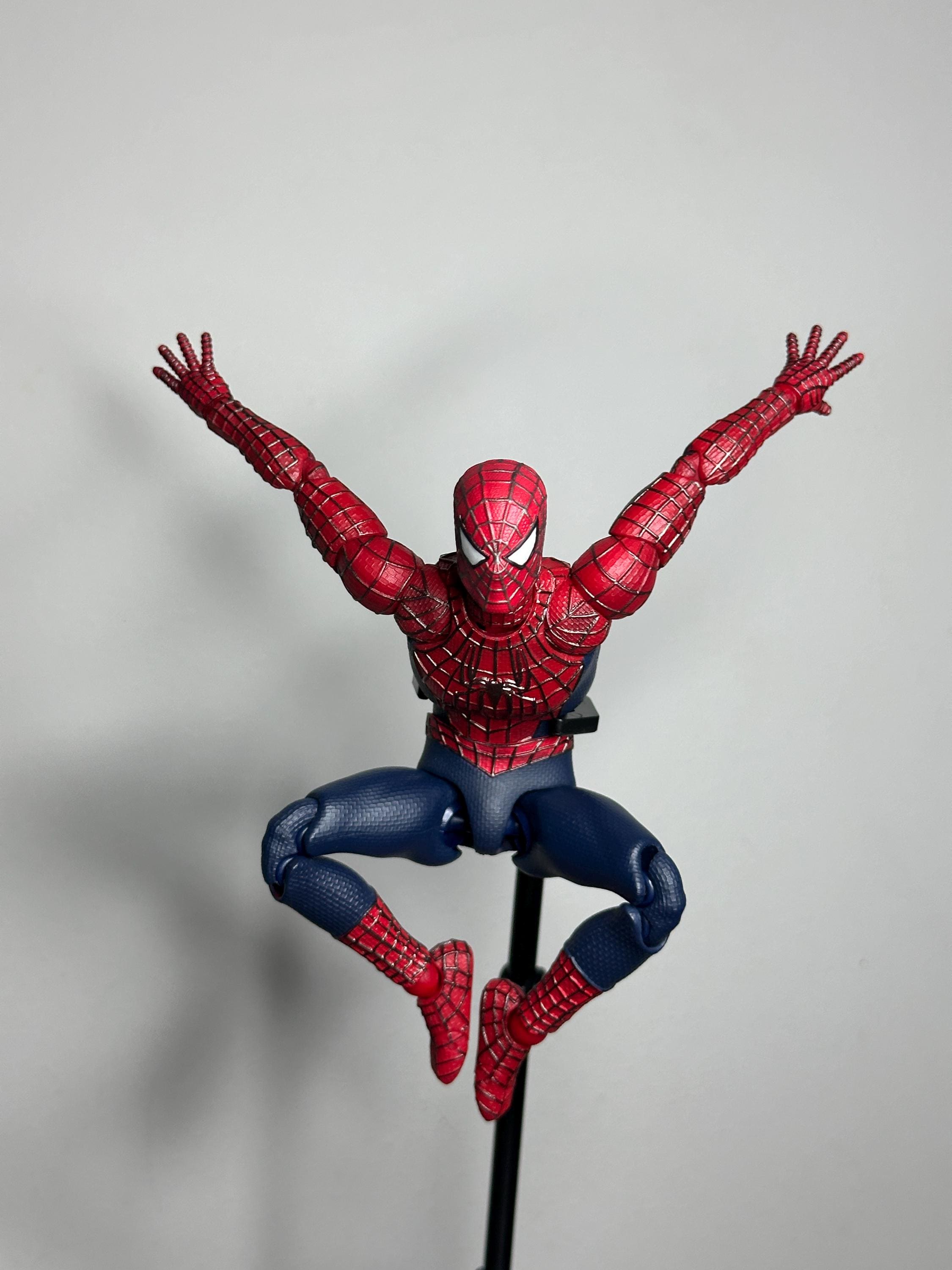 MAFEX フレンドリーネイバーフッド スパイダーマン トビーマグワイア MAFEX『FRIENDLY NEIGHBORHOOD SPIDER-MAN』フレンドリー