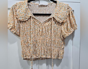 Elodie Smocked Floral Crop Top – Size Large