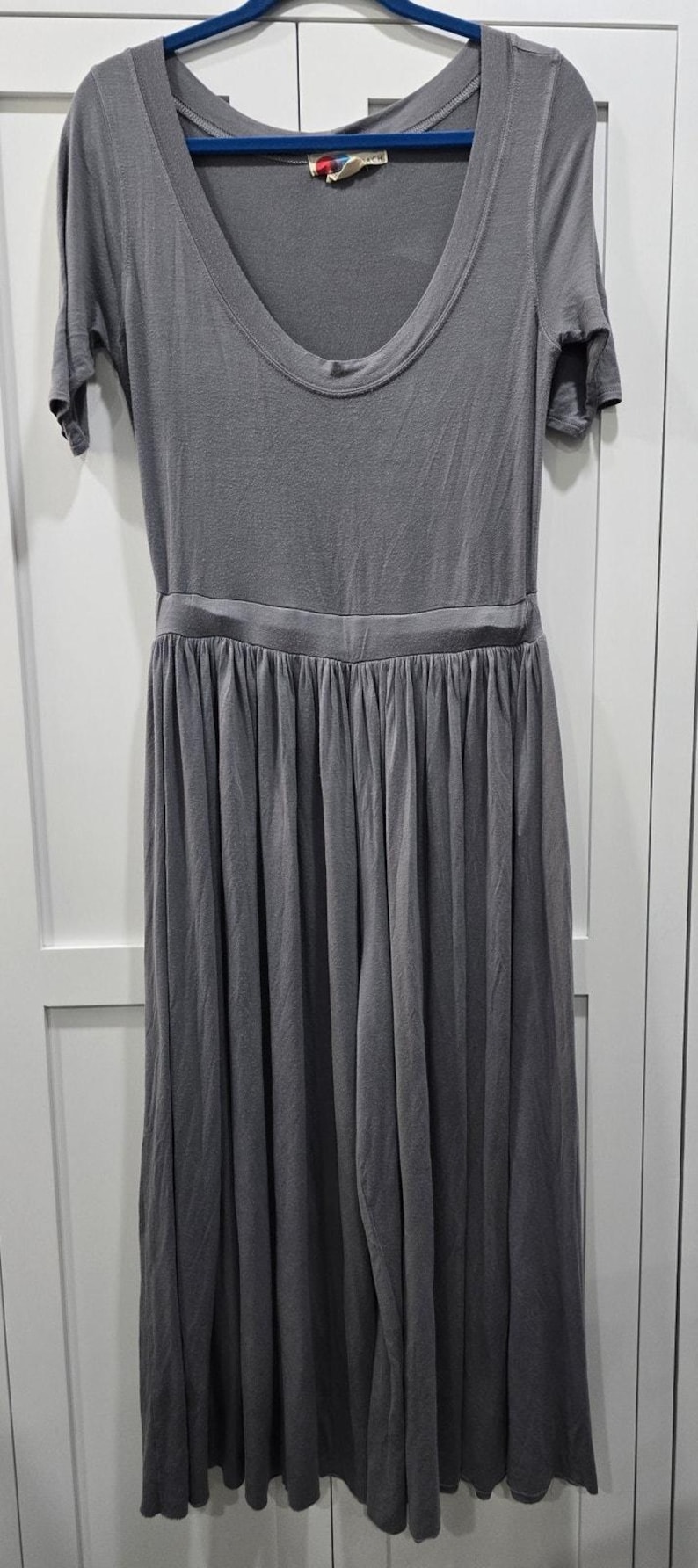 Free People Beach Gray Wide Leg Jumpsuit – Size Large bild 1