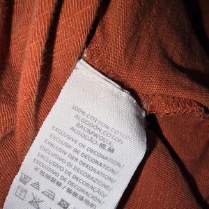 Camiseta de tirantes con espalda abierta y bordado metálico Libertine de Free People (talla pequeña) imagen 10