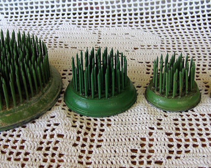 5 Vintage Metal Flower Frogs Garden Porch Decor Shabby Etsy