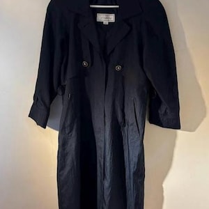 Vintage Classic / Women&#39;s / J Gallery Navy Blue Trench Coat / 3/4 Length / Size M / 1980s