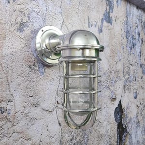 Applique d&#39;extérieur/d&#39;intérieur de style vintage en aluminium | Luminaire rustique en métal pour porche, garage ou grange | Applique murale cage nautique | Lampe de navire