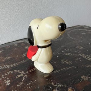 60's Snoopy Figurine - Etsy