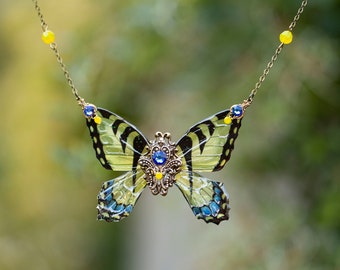 Small viceroy necklace