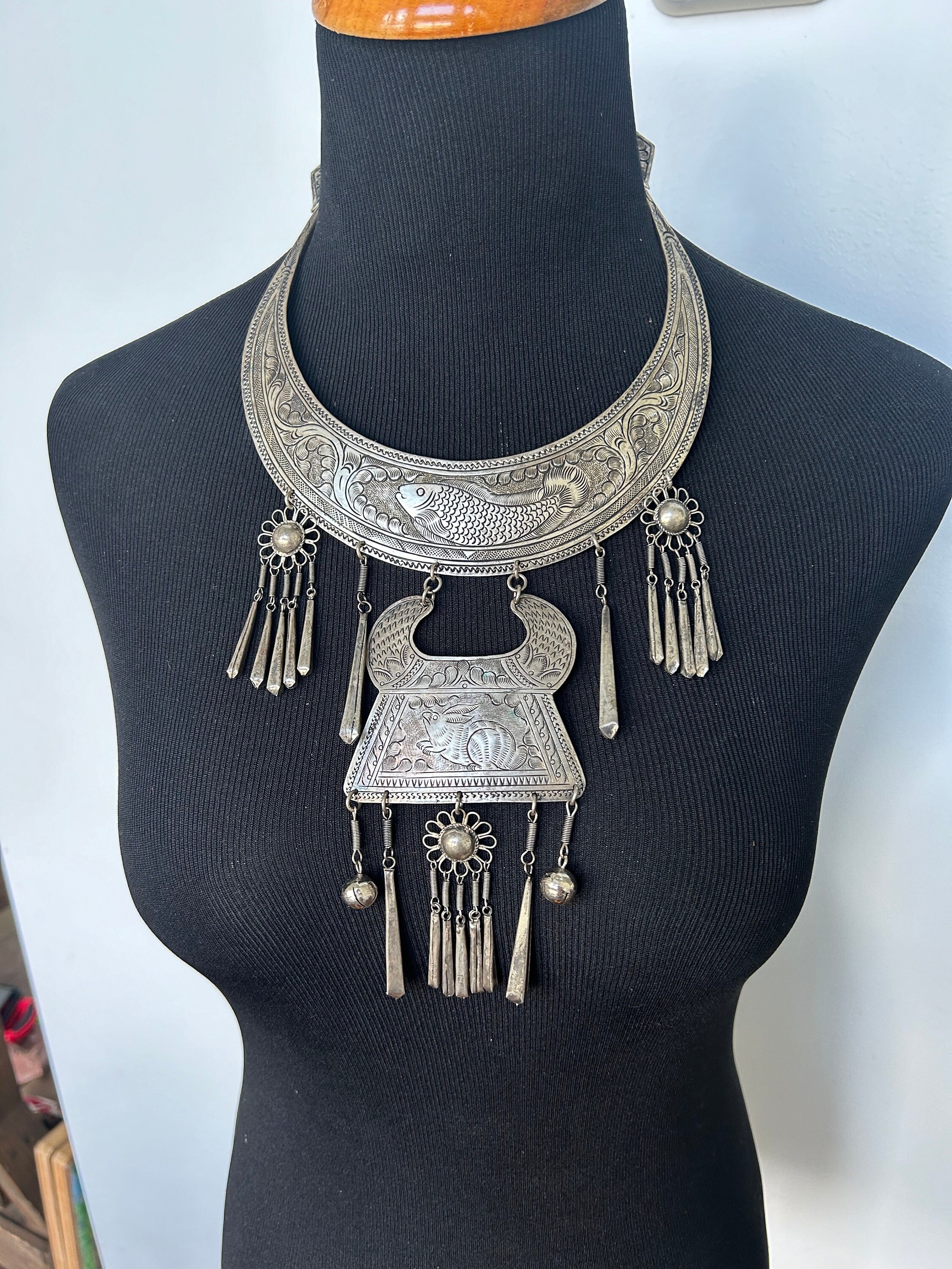 Vintage 70's Fish & Rabbit Tribal Bib Etched Silver Necklace Hmong Maio ...