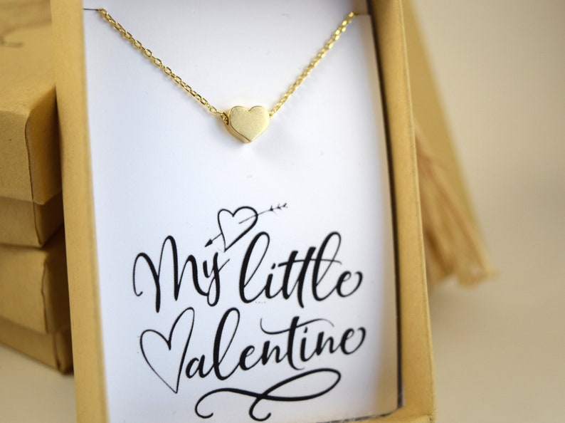 Valentine/'s Necklace in Gold or Silver Tiny Heart Necklace Valentine/'s Gift for Daughter Valentines Day Gift Anniversary Love Gift