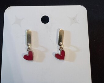 Small Dotted Heart Earrings – Cute Minimal Dangle Jewelry