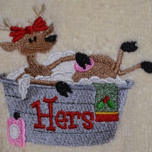 Christmas Reindeer His and Hers Towel Set image 5