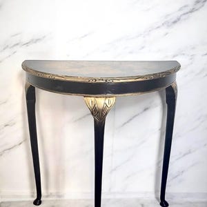 Vintage Console Table with Gold Accents – Hand-Restored