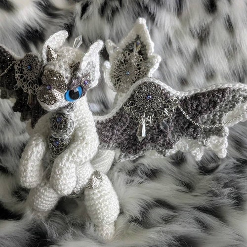 Shops Dragon guardian of the snowflake
