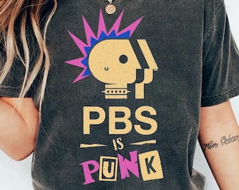 Camiseta "PBS Is Punk": Divertida camiseta de parodia - Public Broadcasting Defender