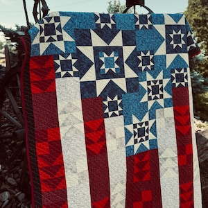 Homegrown Summer Quilt Pattern – Patriotic Star Throw Quilt PDF – 4th of July Quilt