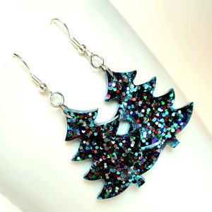 Sparkly Christmas tree drop earrings, glitter earrings, resin earrings, gift ideas, festive earrings