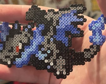 Llavero hecho a mano de Charizard Mega X Pixel