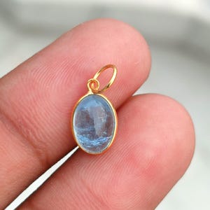 Natural Aquamarine Charm, 18k Solid Gold Charm, Cabochon Aquamarine Charm, Gold Charm, Handmade Gold Charm, Gold Charm, Dainty Charm Pendant