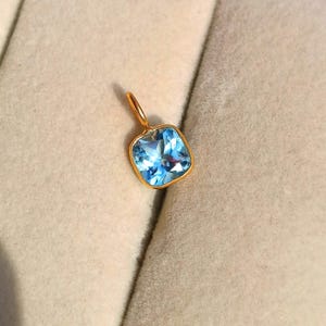 Natural Blue Topaz Charm, 18k Gold Charm, Topaz Charm, Solid Gold Charm, Blue Topaz Handmade Gold Charm, Gold Pendant, Gift For Her