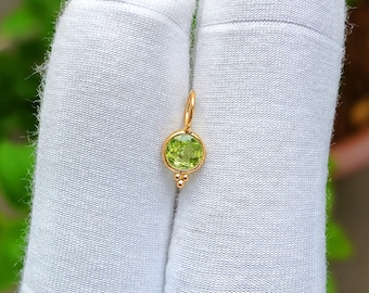 Dainty 18k Solid Gold Peridot Charm Pendant - Handmade