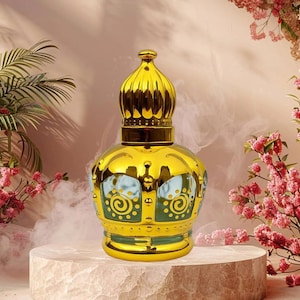 Honey Oud Attar – Sweet, Warm & Woody , a luxurious fusion of sweet honey nectar and rich, smoky oud wood 12 ml