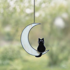 Stained Glass Cat on Moon Sun Catcher – Handmade Crescent Moon Window Hanging – Cat Lover Gift, Celestial Decor, Glass Ornament