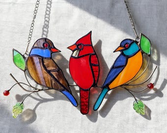 Witrażowy łapacz słońca z trzema ptakami, ręcznie robiony kolorowy ptak na okno, szklana dekoracja do ogrodu, prezent dla miłośników ptaków